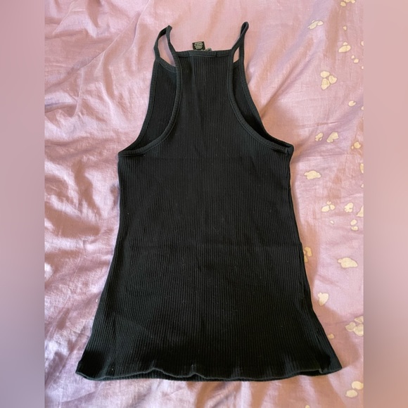 H&M halter top - Picture 2 of 2